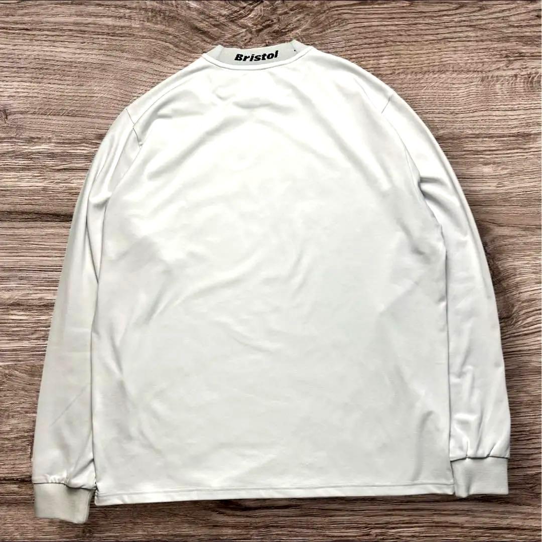 F.C.Real Bristol 首ロゴ モックネック ロンT 白　soph.