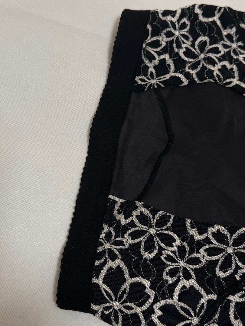 SIRAYUKI様MARUKO さくら ロングガードルM ボディシェーパーD70