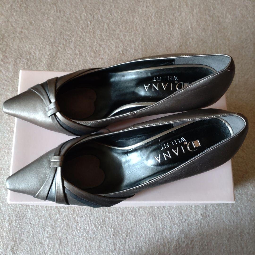 DIANA WELL FIT パンプス 25センチ 2E - メルカリ