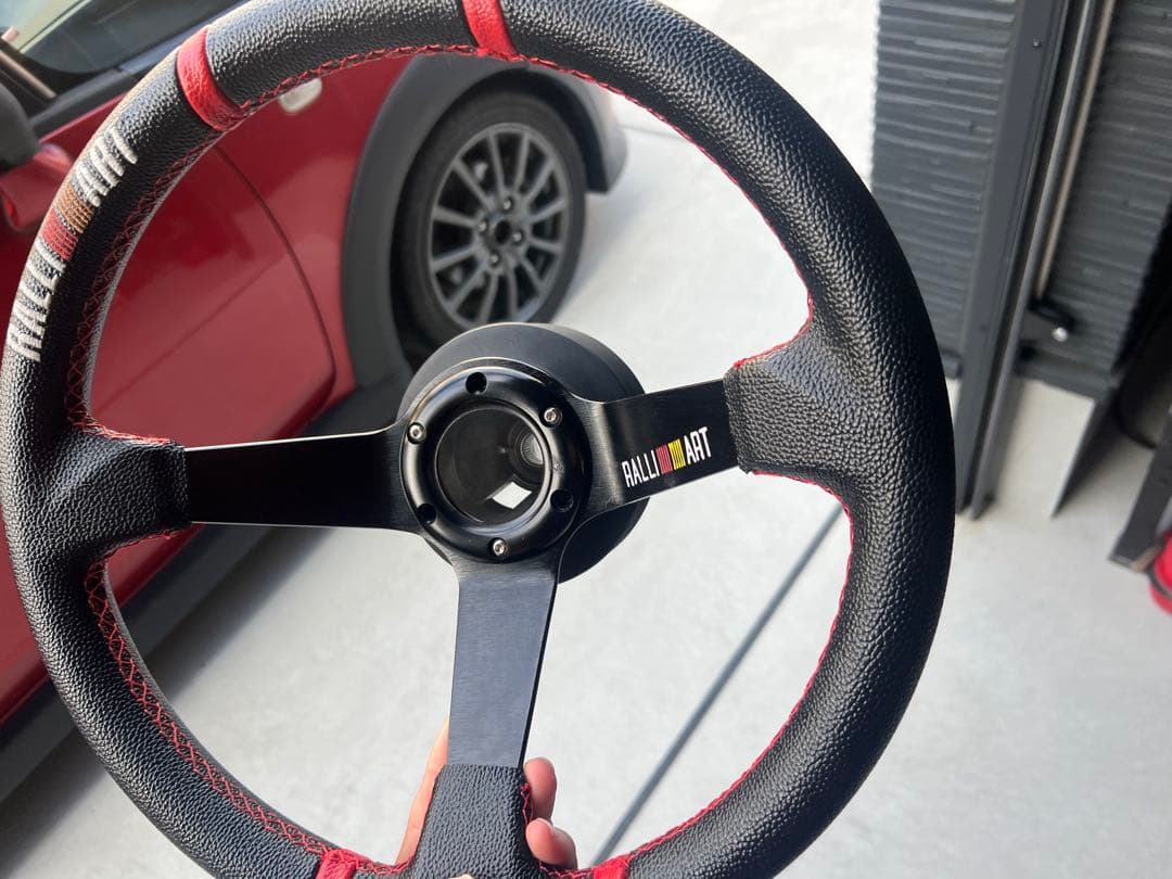 コルトラリーアート　ステアリングボスおまけステアリング コルトラリーアートバージョンRのDIY・残暑厳しい・ステアリング交換