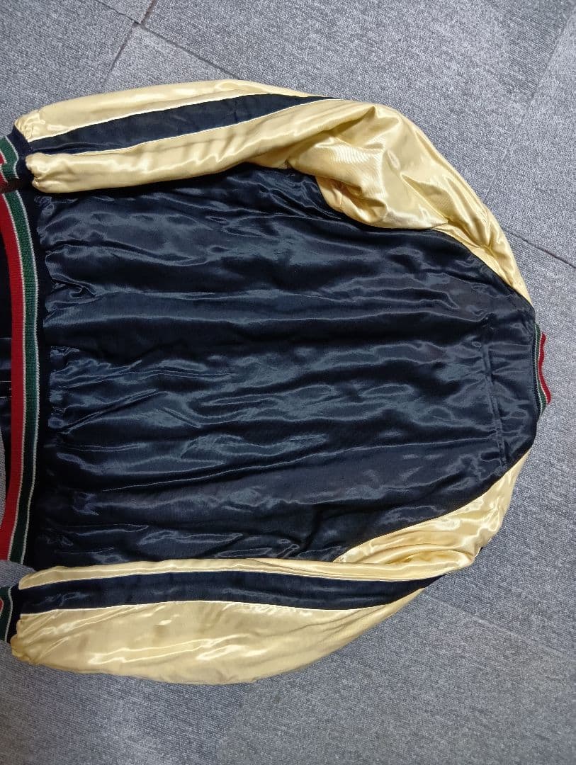 ロ*ん様 テーラー東洋 ハチドリ ナスカの地上絵 リバーシブル - メルカリ