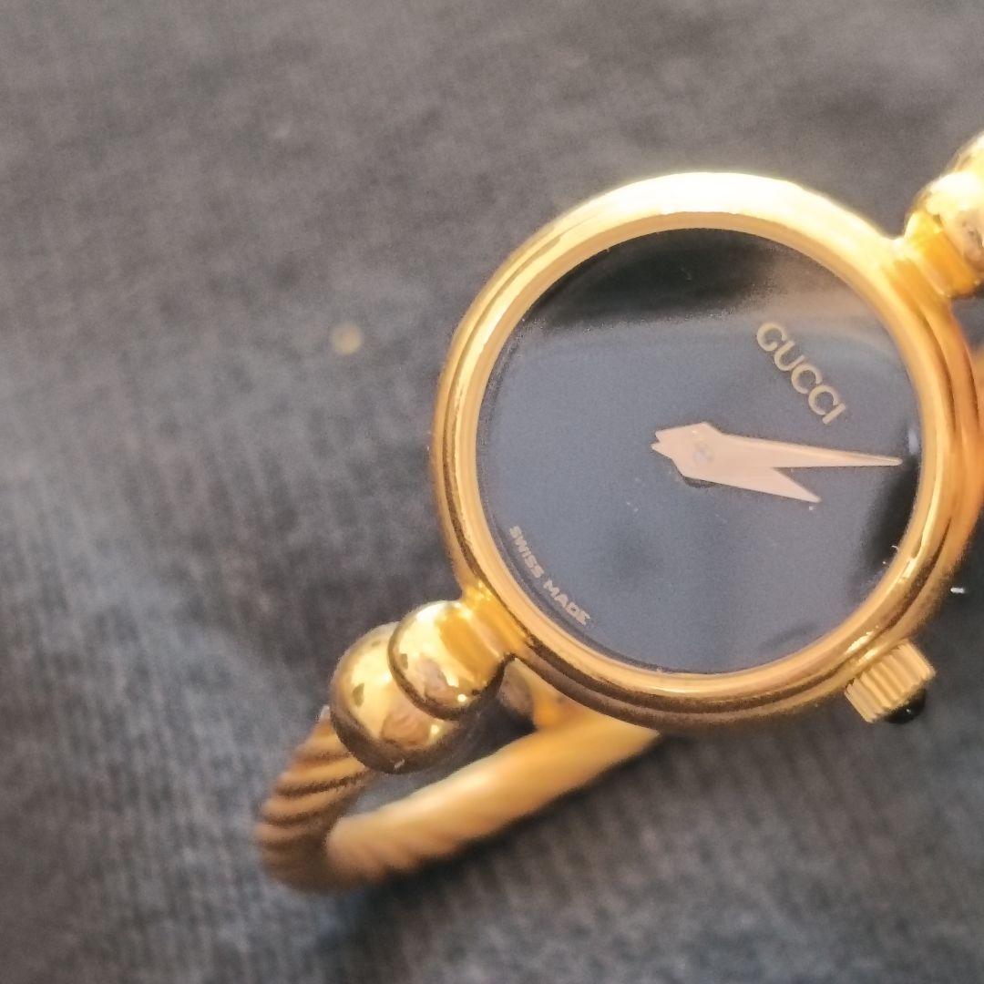 グッチ GUCCI 2700 クォーツ ワイヤー バングルウォッチ 腕時計稼働品