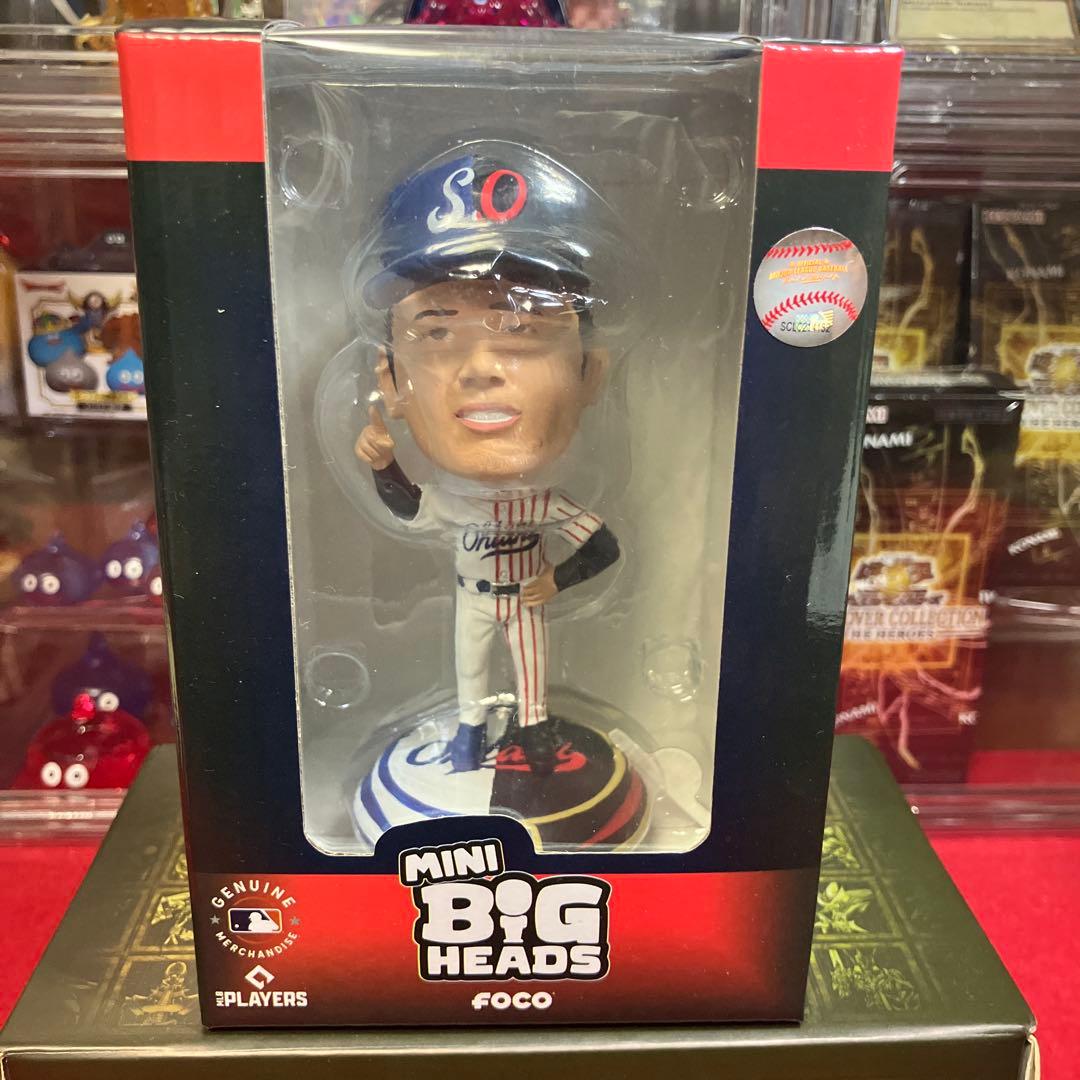 大谷翔平選手、FOCO製 日米ユニフォーム ミニボブルヘッド - メルカリ