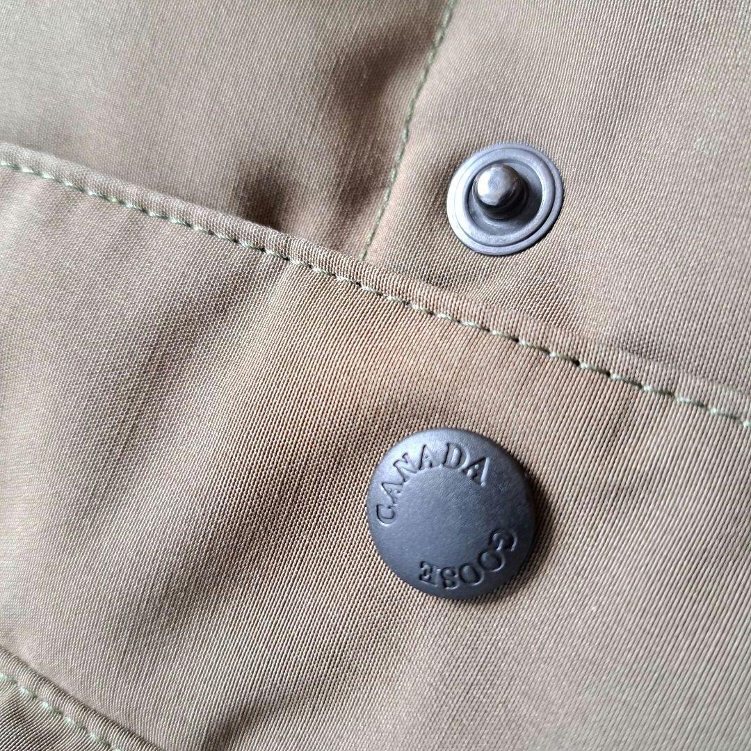 クリーニング済】CANADA GOOSE オリーブ ダウンベスト GARSON - メルカリ