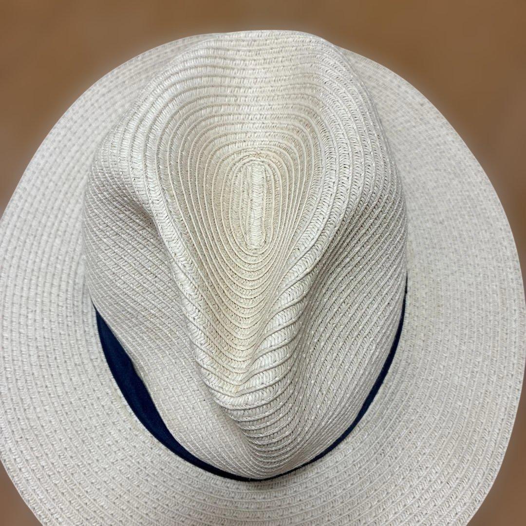 ベージュ ストロー 中折れハット ネイビーリボン付き - メルカリ