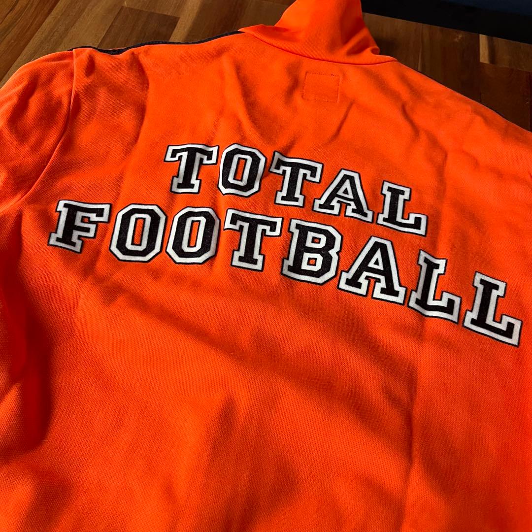 アディダス 74年サッカーオランダ代表モデル - メルカリ