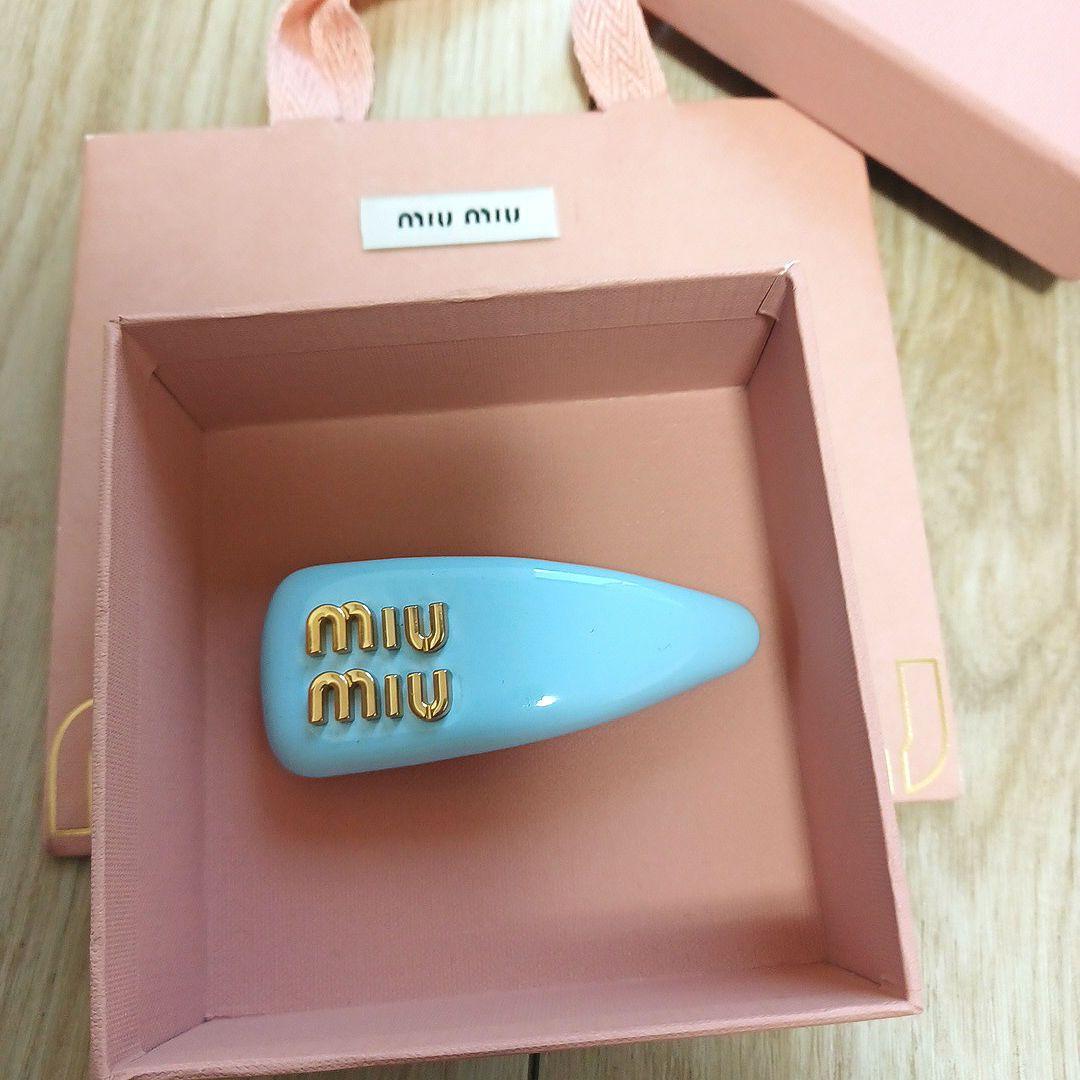 miu miu 水色 バレッタ - メルカリ