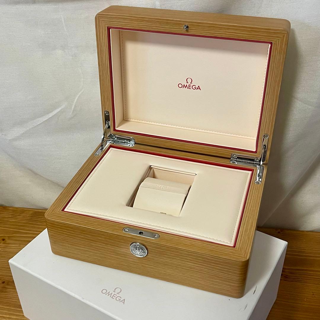 オメガ OMEGA 時計箱 ケース 空箱 木箱 - メルカリ