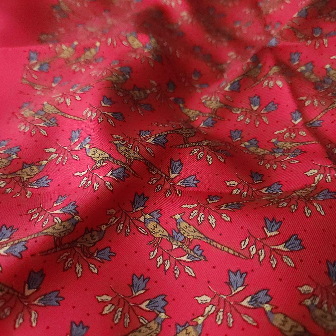 美品 エルメス シルクスカーフ カレ45 プチカレ 赤 希少デザイン