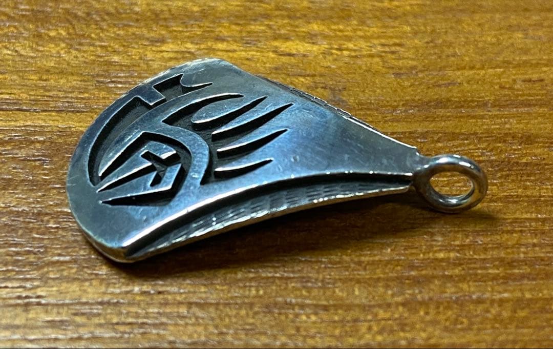 ホピ族 シルバーペンダントトップ ベアハンド柄 中古品 インディアン