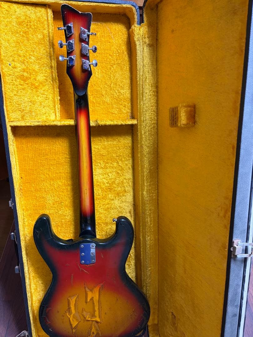 Morales モラレス エレキギターヴィンテージ 塗装剥がれ有ジャンクケース付