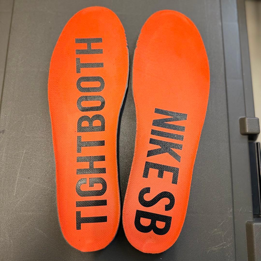 NIKE SB タイトブース　27.0cm