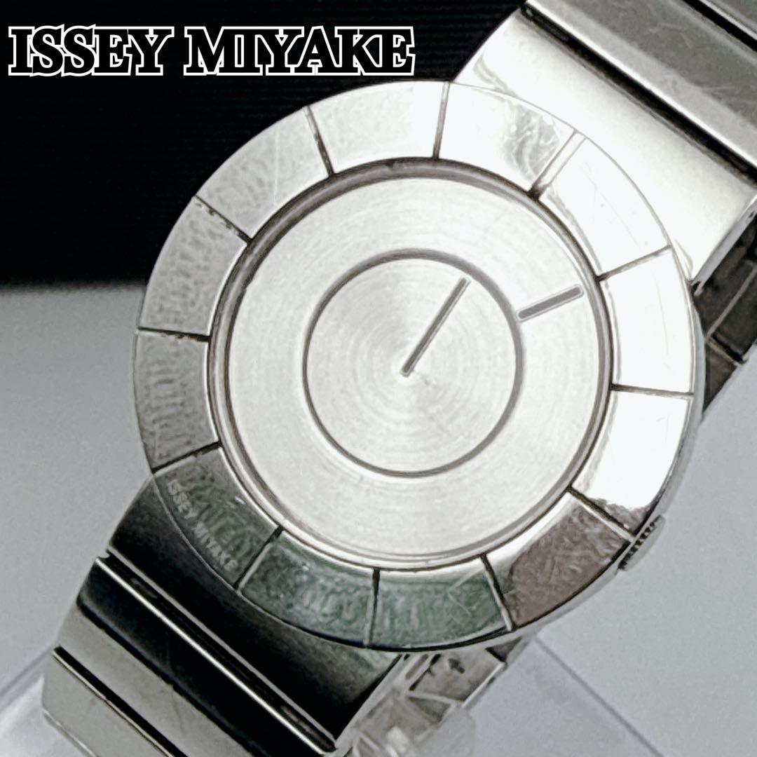 ✨稀少✨ イッセイミヤケ　吉岡徳仁デザイン　TO　VJ20-0010　シルバー 希少✨イッセイミヤケ 吉岡徳仁デザイン TO VJ20-0010 シルバー - メルカリ