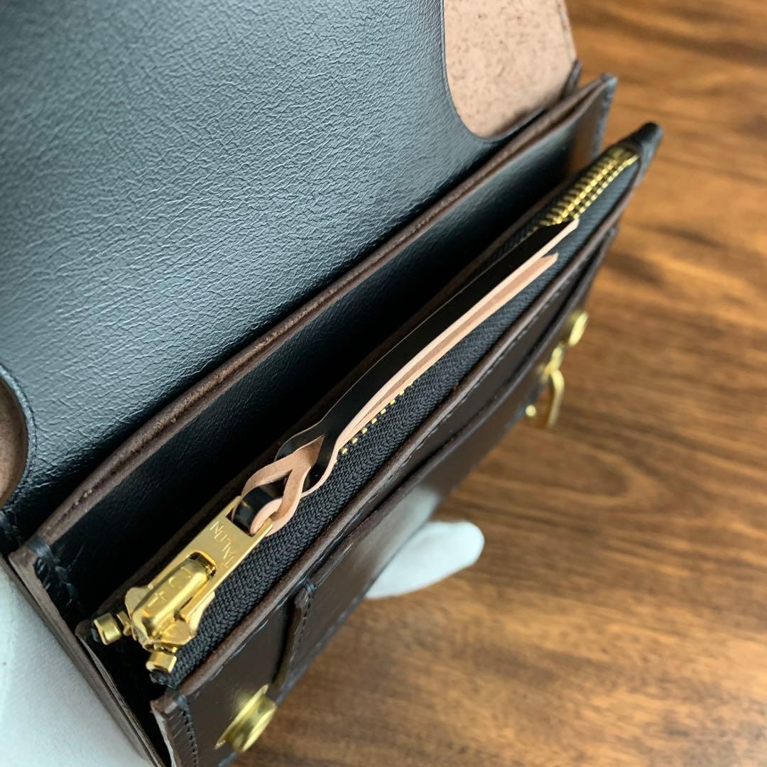 トラッカーウォレット ミドル horse leather CA008 - メルカリ