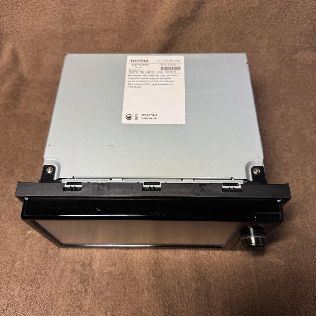 トヨタ純正ナビ NSZT-W66T ロック解除済 説明書 配線類 純正取付け枠