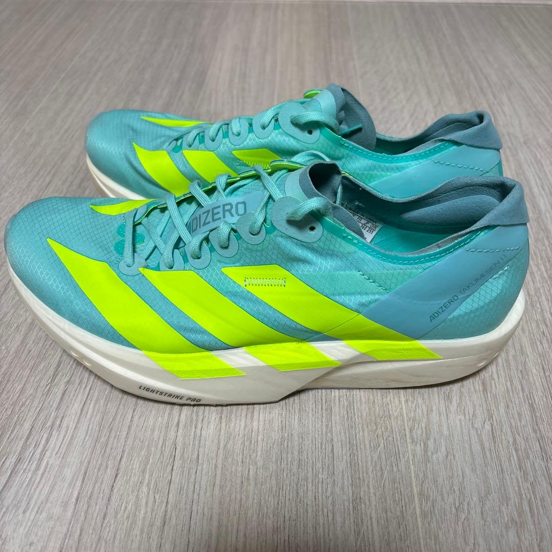 アディダス　アディゼロタクミセン11【26.0cm】