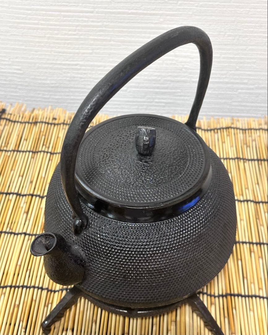 未使用品、タグ付 南部三厳堂造 18型アラレ ぴーまん様 売約済み