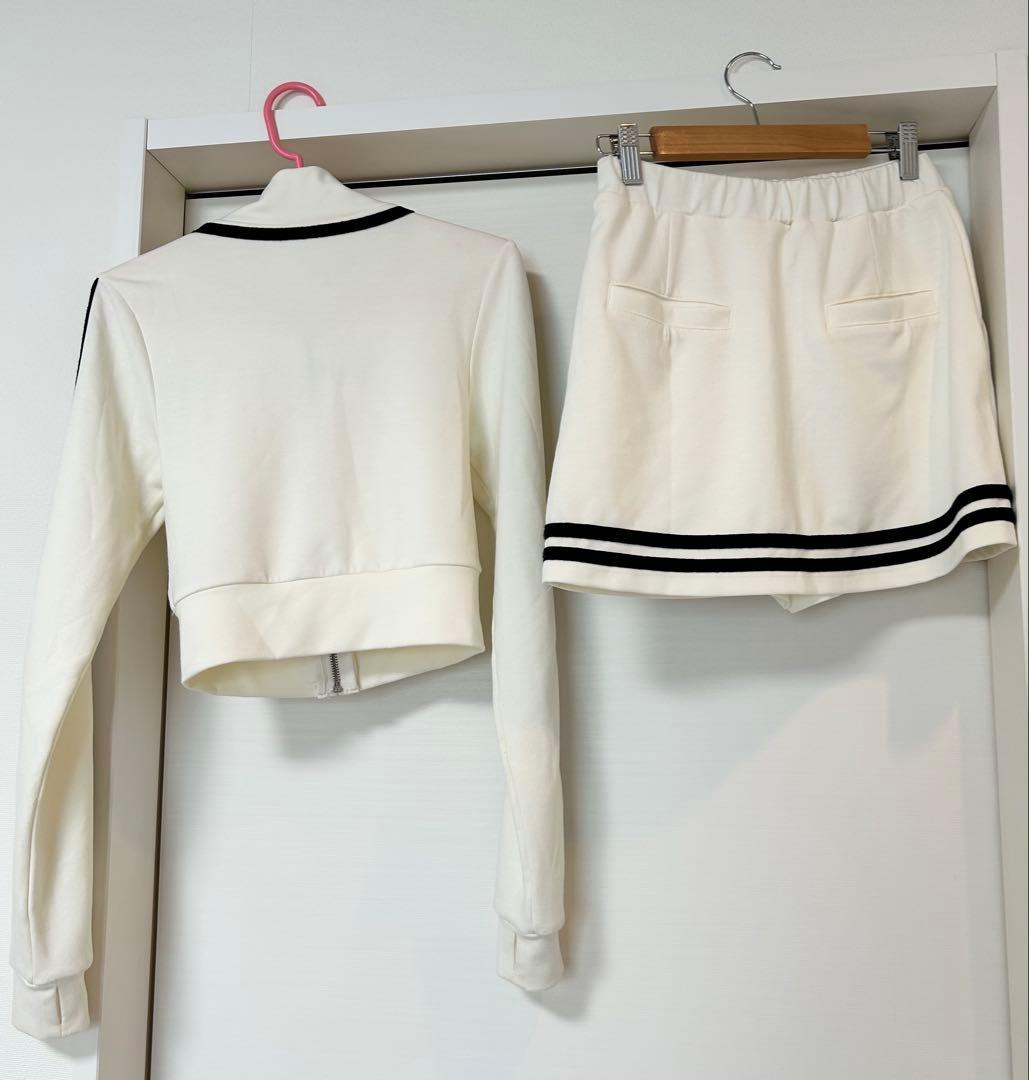 andmary Ami line set up ivory - メルカリ