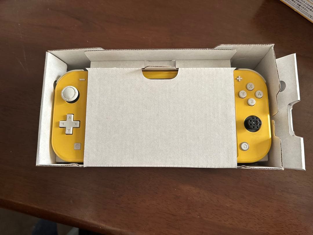 Nintendo Switch Lite イエロー 本体と箱のみ - メルカリ