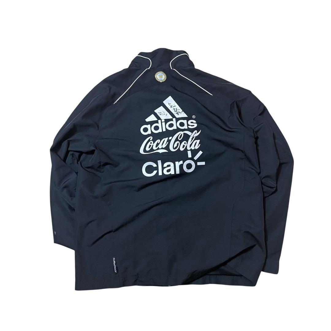 アディダスアルゼンチン代表中綿ジャケットスポンサー入り