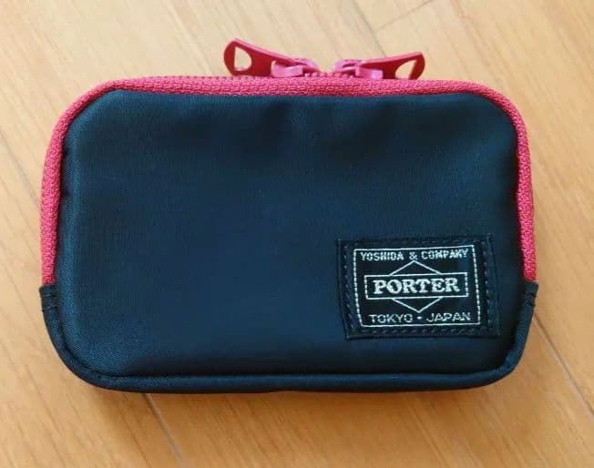 e*y様 【新品】PORTER マルチケース 黒 MODULE(モジュール) MULTI CASE | 吉田カバンホームページ | YOSHIDA & Co.