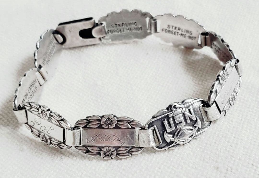 1945年 WWII US NAVY 海軍 スウィートハートジュエリー 勿忘草 - メルカリ