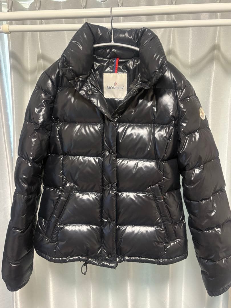 MONCLER ブラック ダウンジャケット s ※2/2-4発送不可 MONCLER (モンクレール) スキーワッペン フルジップ ダウンジャケット