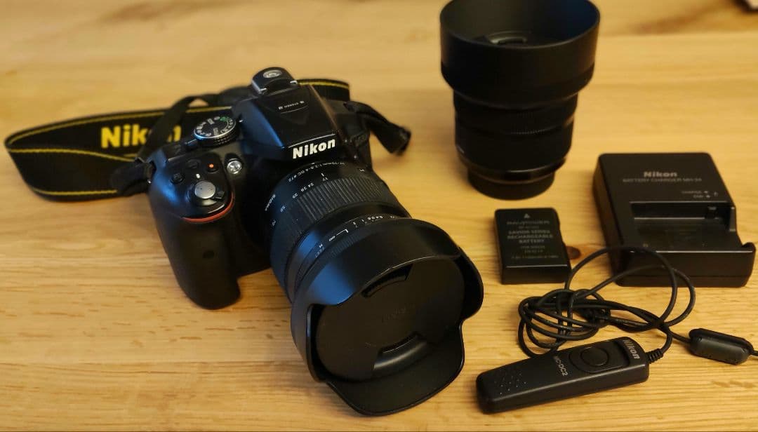 【超お得】Nikon デジタル一眼レフ D5300 フルセット ニコン（Nikon） Nikon D5300 300mm ダブルレンズセット カメラ レンズ