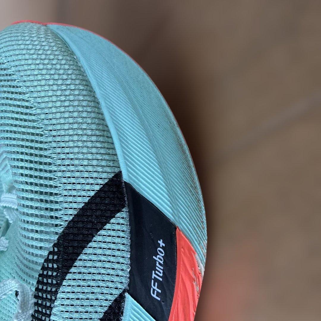 ASICS メタスピードスカイパリ　25.5cm