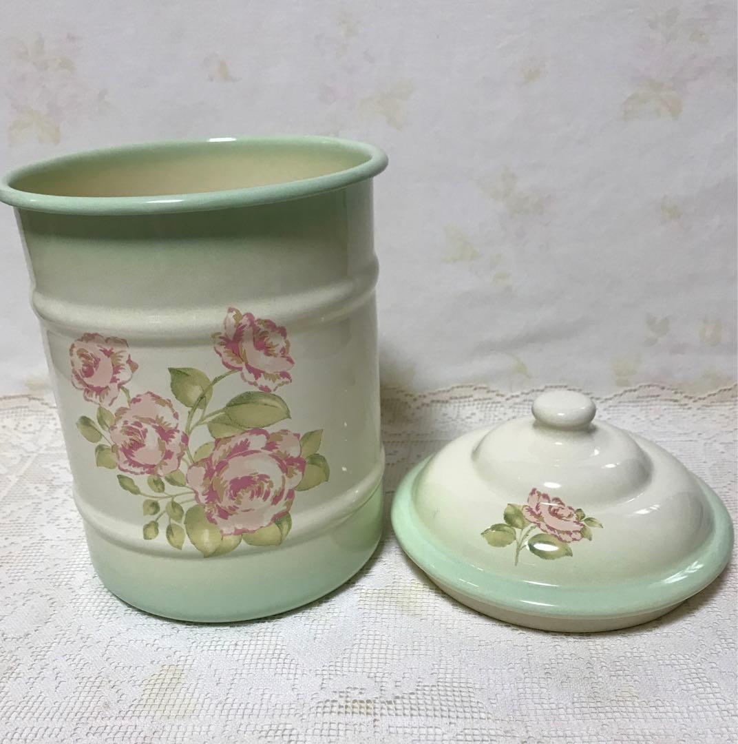 お値下げ‼️イマン・旧イマンスプリングローズビード入りキャニスター