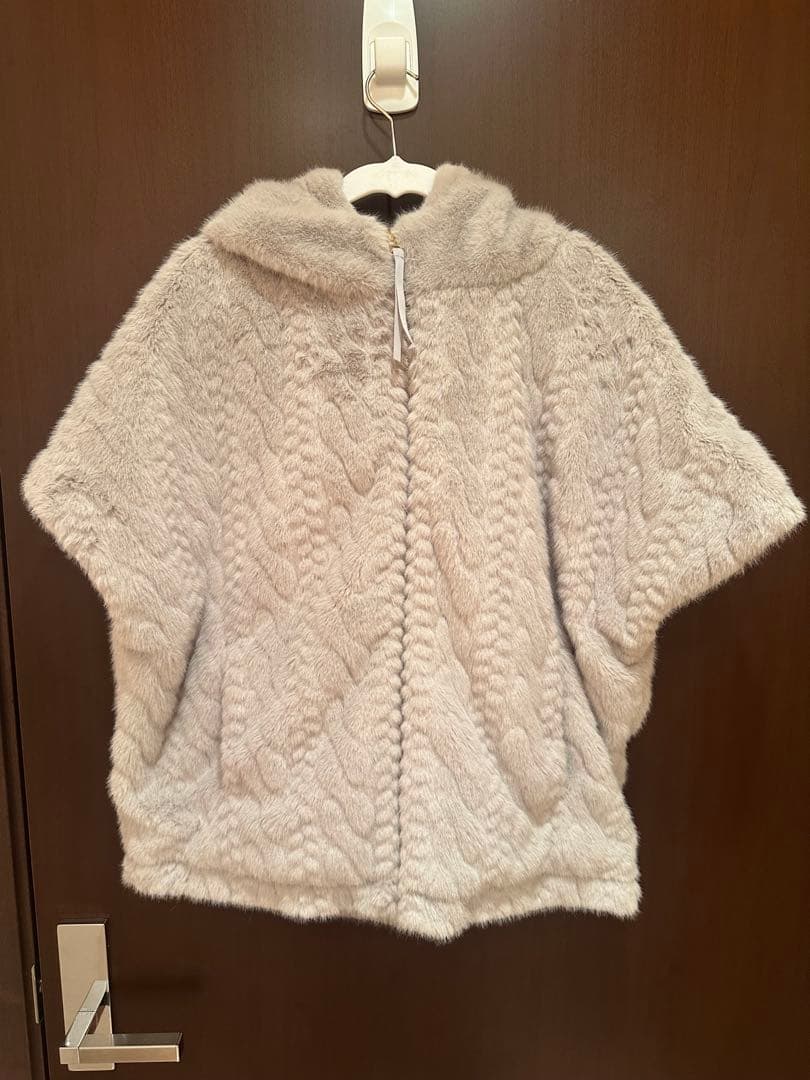 美品⭐︎AVANT LE TEMPS⭐︎フード付きファー　38 moment+ コート アウター 衿付きプードルフェイクファーブルゾン