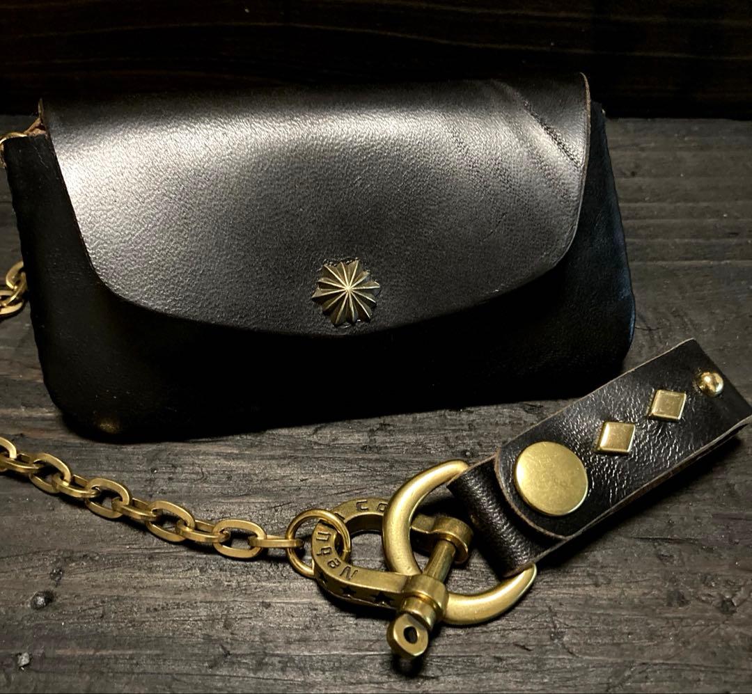 茶芯 ホースバット マルチケース ウォレットチェーン付き - メルカリ