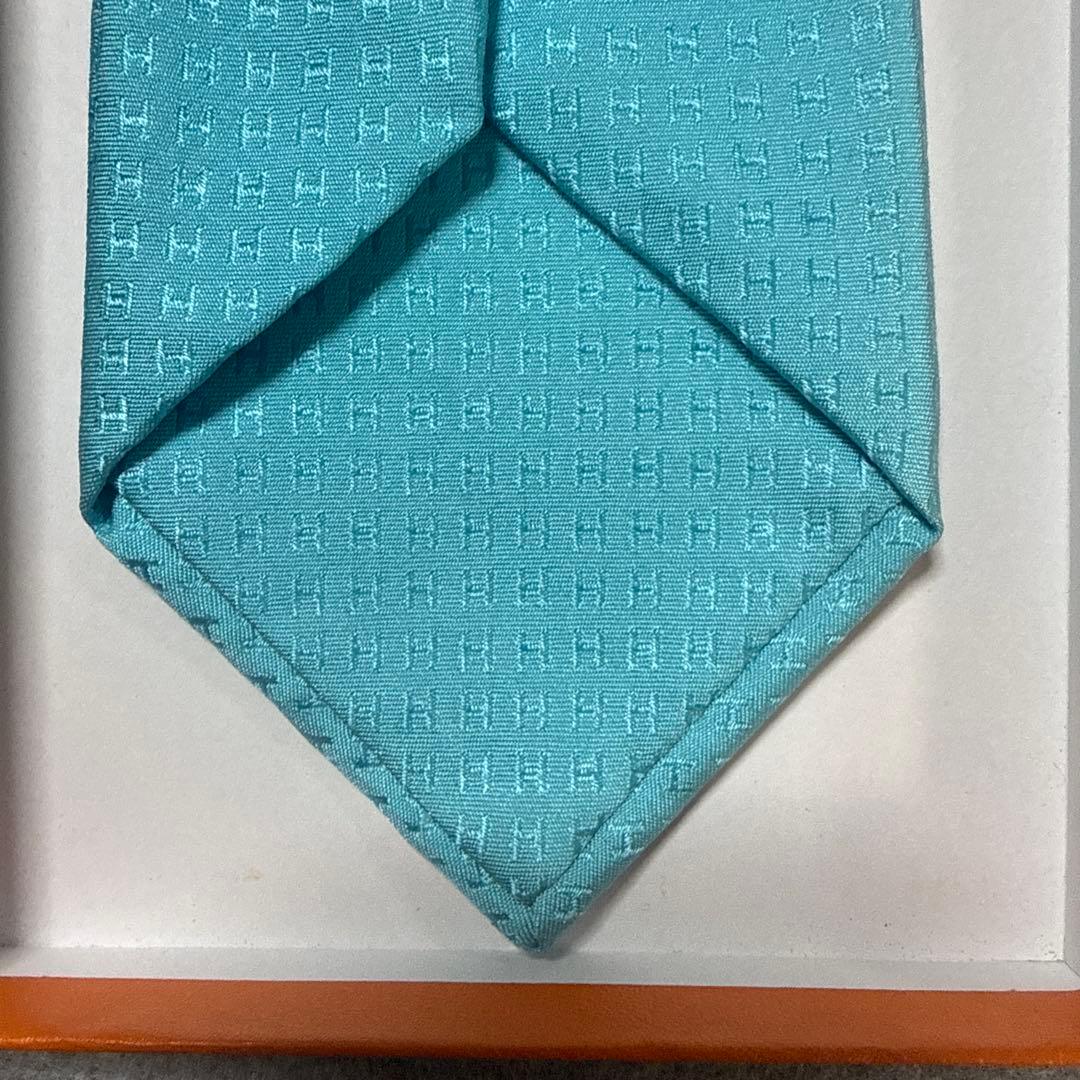 エルメス ネクタイ 水色ブルー H柄H織ファソネ 派手 結婚式 - メルカリ