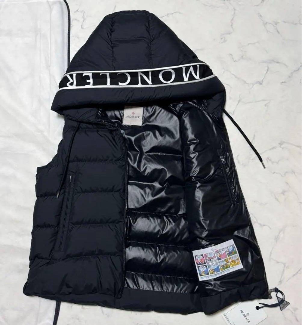 新品2022年〜23製cardamine ダウンベスト