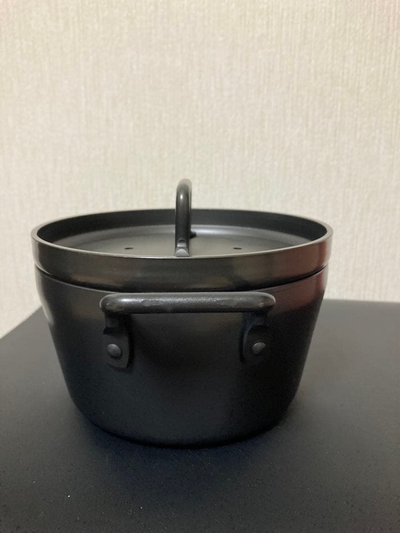 ミ*ン様 傷あります。 松田美智子の自在道具 鉄の小さなごはん鍋