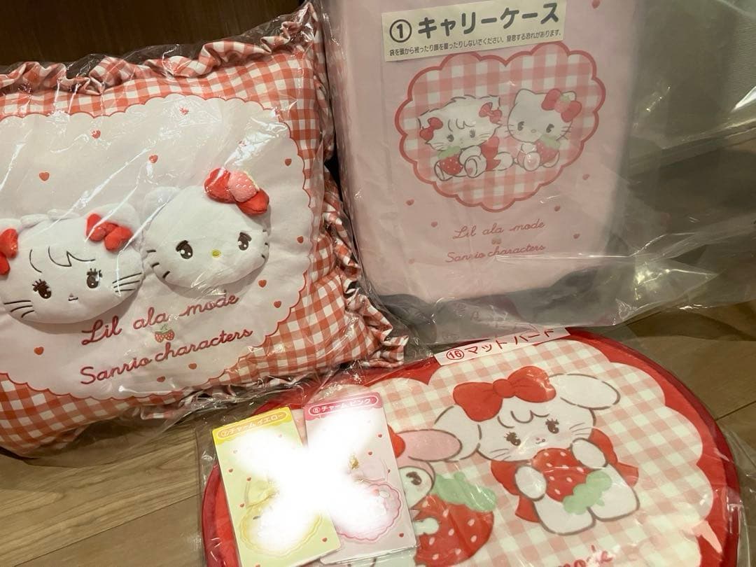 サンリオ くじ mikko Lil ala mode キャリーケース ラスト 1/30（金）～発売予定！「Lil ala mode×サンリオキャラクターズ 当り