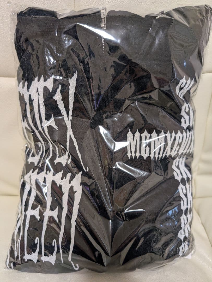 レア！【新品】上谷沙弥 Phenex Queen ジップパーカー STARDOM