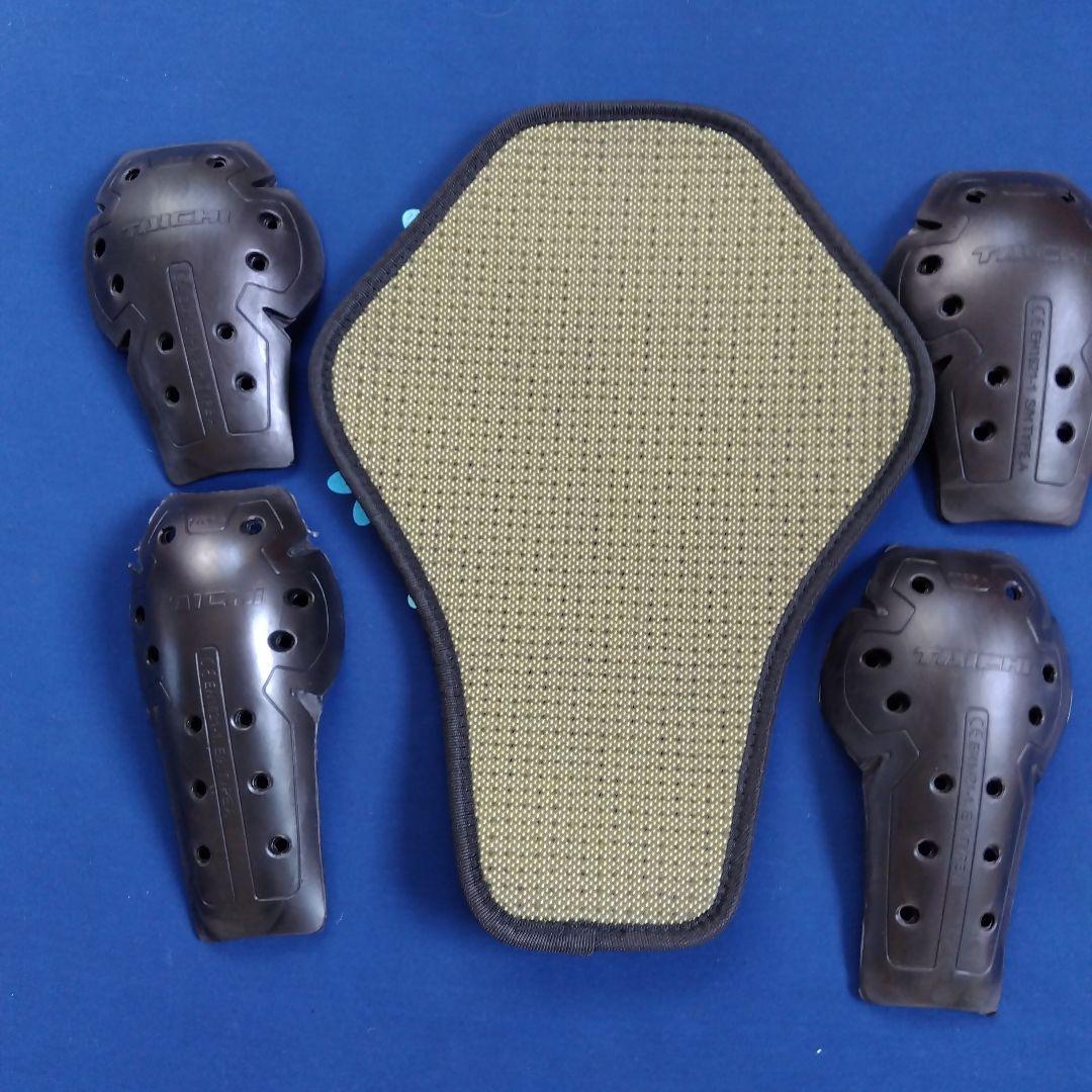 へないたです。