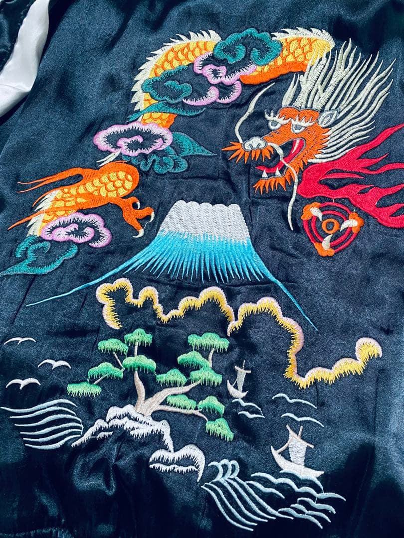 Humber 日本限定 2面用 虎龍 サテン unisex vintage - メルカリ