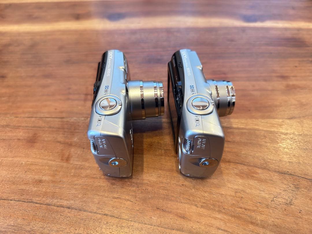 CANON IXY DIGITAL 800 IS キヤノン イクシー 2台 - メルカリ