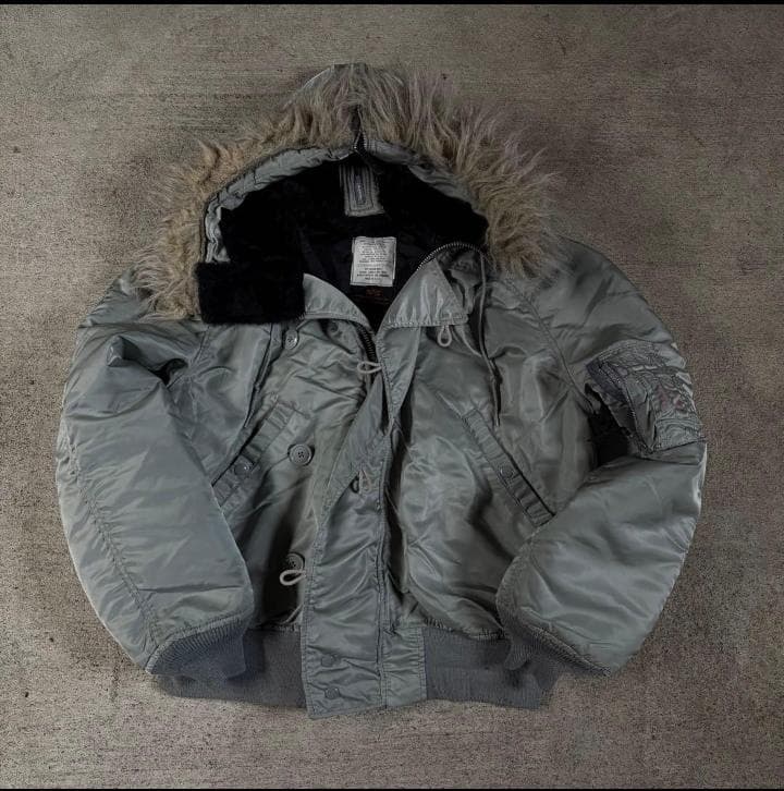 希少色 90s ALPHA N-2B アメリカ製 シルバー アルファ 黒タグ - メルカリ