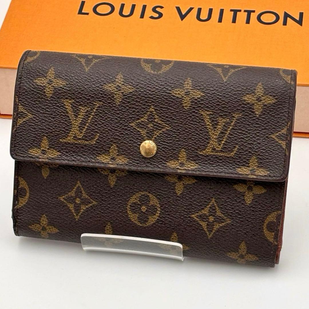 ルイヴィトン モノグラム ポルトトレゾール エテュイパピエ 三つ折り