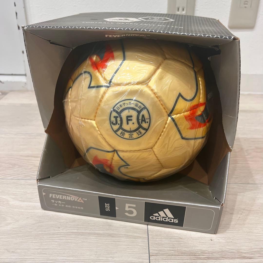 日韓ワールドカップ 2002年 公式試合球モデル FEVERNOVA - メルカリ