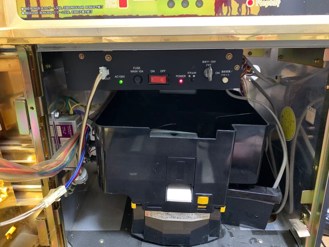 wkwkland様専用 オリンピア 黄金神 コイン不要機付き - メルカリ