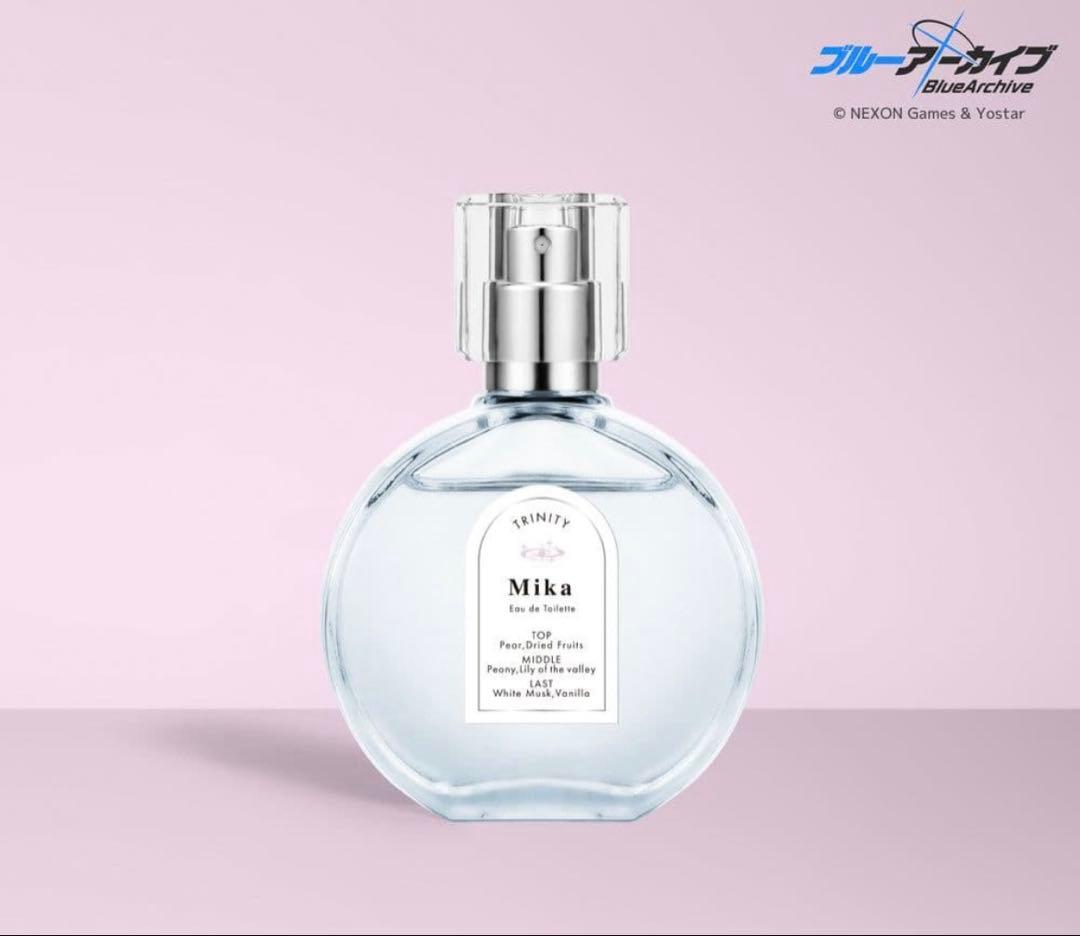 新品未開封 ブルーアーカイブ オードトワレ ミカ アクリルパネルセット