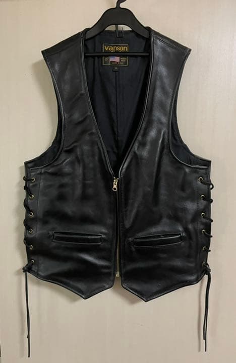 vanson レザーベスト 36インチ ジップ - メルカリ