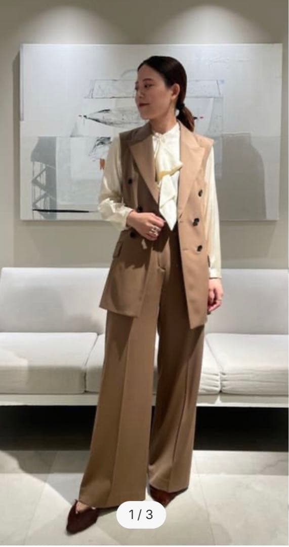 《美品》トゥモローランドコレクション　シルクサテン　ボウタイブラウス　3.3万