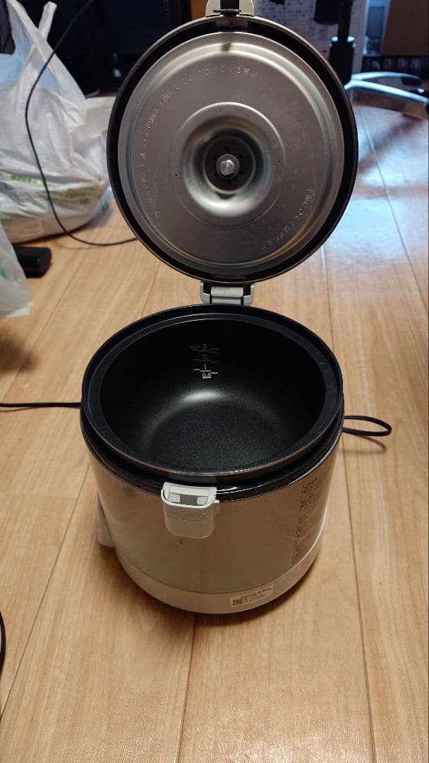 LPガス炊飯器 2023年製 リンナイ こがまる 3合 RR-030VQ(W) こがまる ガス炊飯器 リンナイ RR-030VQT(DB) 3合炊き タイマー