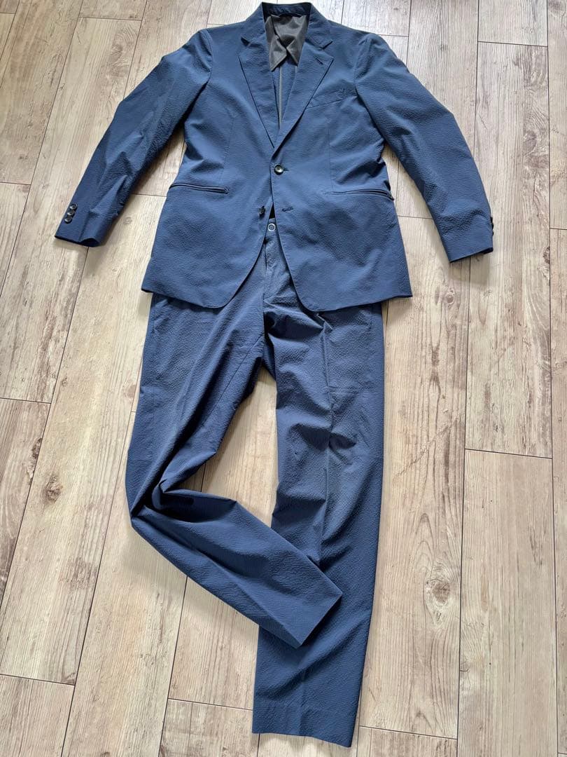 【美品】DESCENTE セットアップ スーツ ネイビーブルー YA4 中古・古着通販】DESCENTE (デサント) セットアップスーツ ネイビー