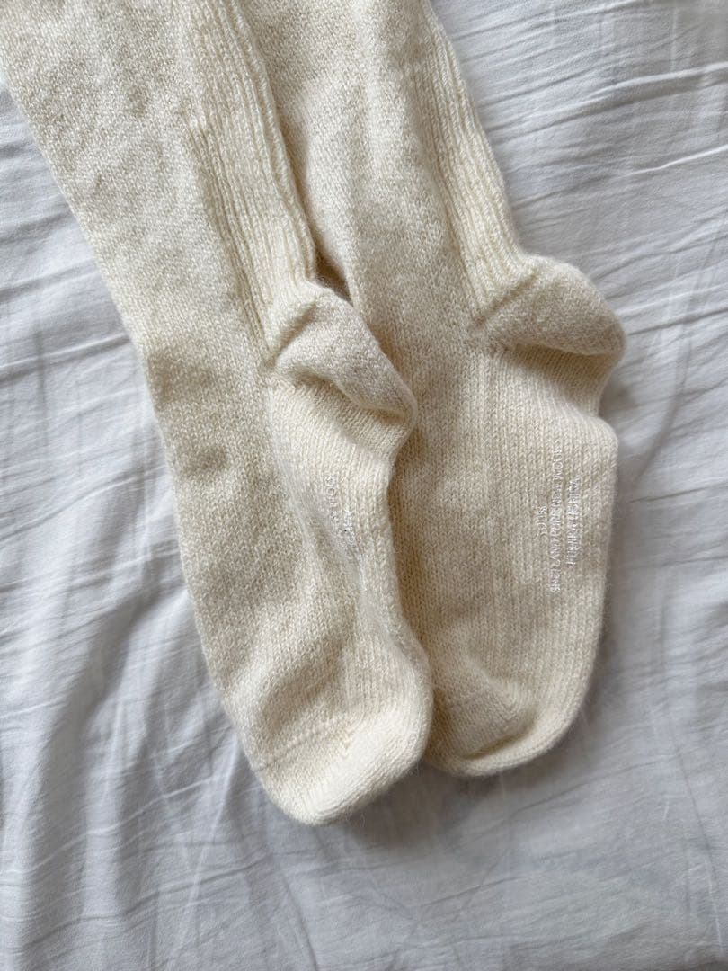 fumika uchida SHETLAND LONG SOCKS - メルカリ